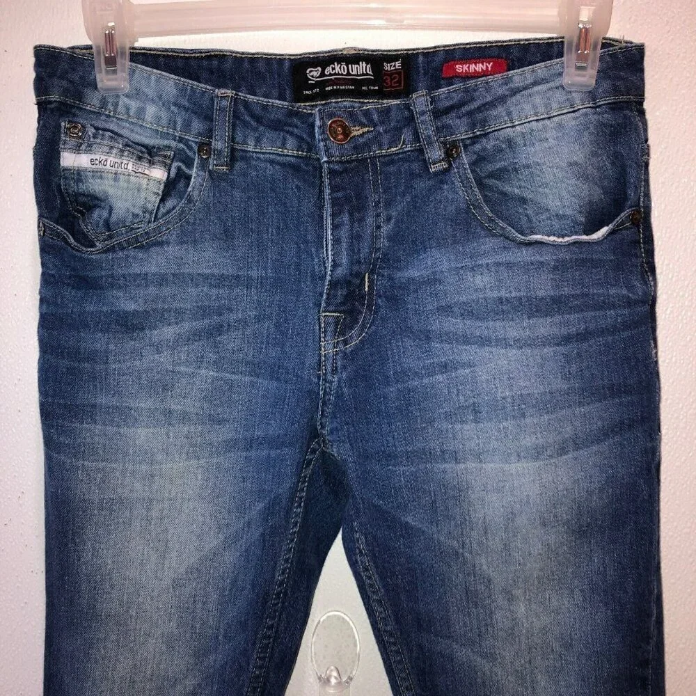 Ecko Unltd Mens Size 32 x 29.5  Medium Wash Faded Pockets Skinny Denim Jeans